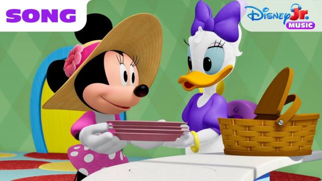 "Packing for a Picnic" Song From Mickey Mouse Clubhouse+! 🧺🎶 | @disneyjr