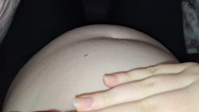 надуваю животик воздухом / inflating my tummy with air 😋