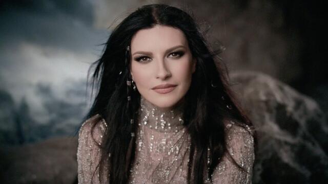 Laura Pausini - MI HISTORIA ENTRE TUS DEDOS (Official Video)