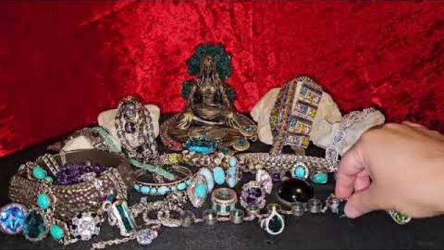 ПРИВОРОЖИТЬ ДЕНЬГИ В ПОЛНОЛУНИЕ...СИЛЬНЫЙ РИТУАЛ...ДЛЯ ВСЕХ.АВТОР ИНГА ХОСРОЕВА.