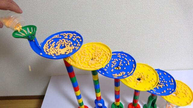 Marble Run The sound of colorful and small marbles rolling [ASMR]