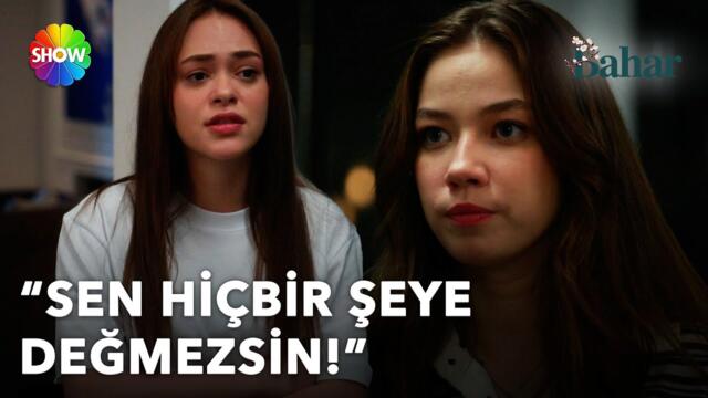 Umay, Parla'dan özür dilemek için kapısına geldi! | 50. Bölüm