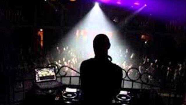 Azis Haide na Moreto za DJ.NIKI ZVQRA