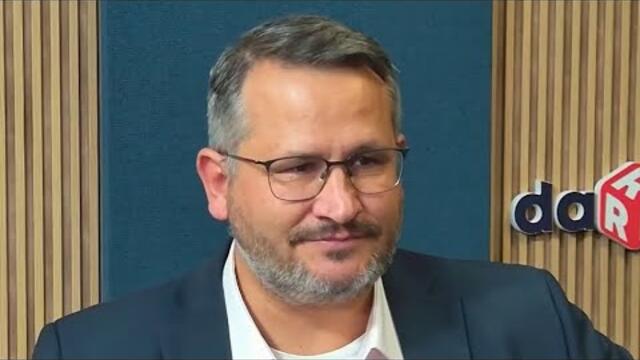 Христанов ИЗБУХНА: Пеевски е ПАЛЯЧО! Борисов е ЗАВАЛИЙКА и лази на колене пред Пеевски!