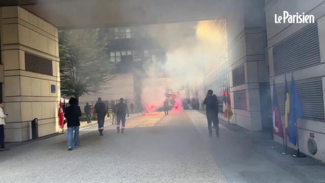 Des manifestants pénètrent dans le ministère de l'Economie