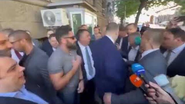 ЩЕ ИМА ДЪРЖАВА САМО ЗА ПРАСЕТА !!!