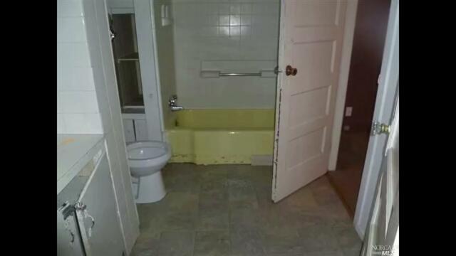 Possible Interior of 1026 York Street (Read Description)