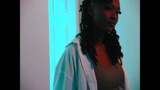 Bling4 - Mwedzi uchingotanga  (Official Music Video)