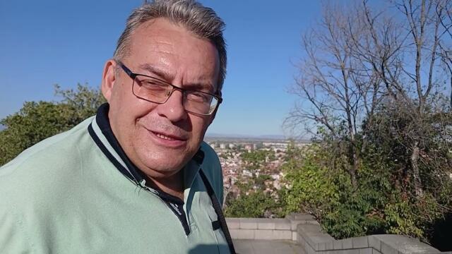 На паметника на Альоша-Бунарджика в град Пловдив-19.09.2025 с историк Т.Тодоров