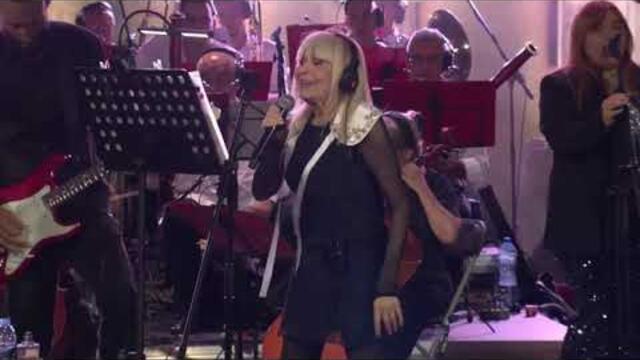 Лили иванова  - Античен Театър (Live) Любовта е живот