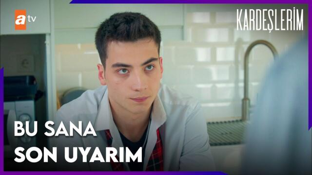 Sarp, babasından ayar yedi! - Kardeşlerim 81. Bölüm