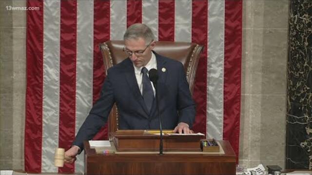 Congress passes resolution honoring Charlie Kirk, Trump reacts | Here’s the latest