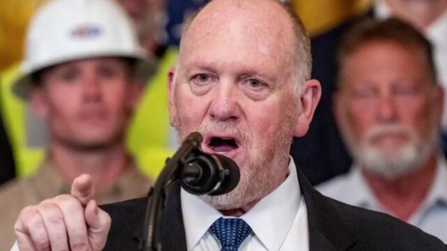 'Tom Homan needs to be fired immediately': Rep. Garcia blasts border czar after new MSNBC reporting