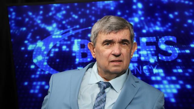 Доц. Йосиф Аврамов: Еврото е глобална валута, тя е на пет континента