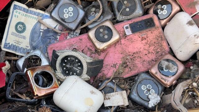 😍i Found Broken Apple & Diamond Watch, AirPods Cases - Restoration VIVO X50 Cracked Phone