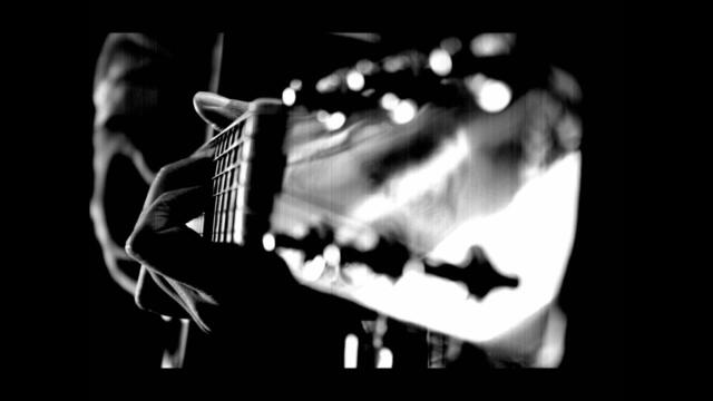 Aleksandar Mežek - Ljubav Preko Žice