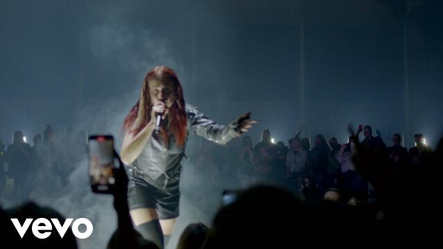 MØ - Blur (Live from Den Grå Hal)