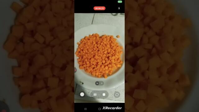 11.09.2025г.Направих спанак с ориз и моркови 😛💃 Място:кв.Гоце Делчев🤮, гр.София