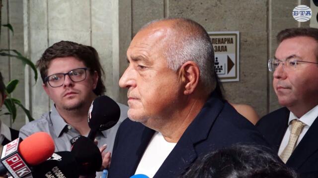 Ако бях премиер, щеше трима министри да са в Плевен и проблемът да е свършен, заяви Бойко Борисов