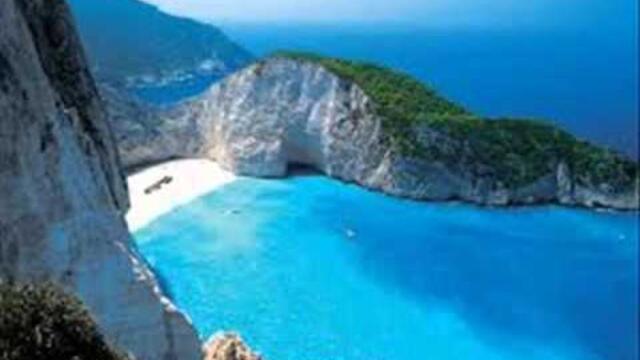 Triantafillos - Monahos