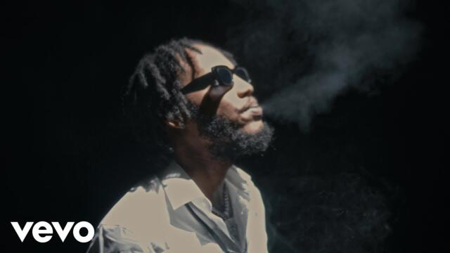 Knaxx - Discuss (Official Music Video)