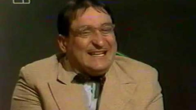 Каналето - В аптеката; 102 презерватива