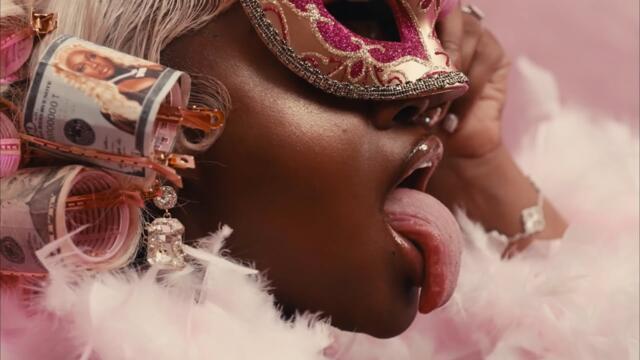 Diamond The Body - Freak (feat. Sukihana & Shamar Marco) [Official Music Video)