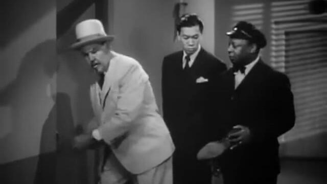 Чарли Чан - Алената улика (The scarlet clue 1945) 2/2