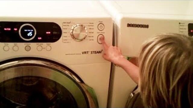 Emma and Jonah Wash their TOTS! Samsung Front Loading Washer/Dryer Error d5