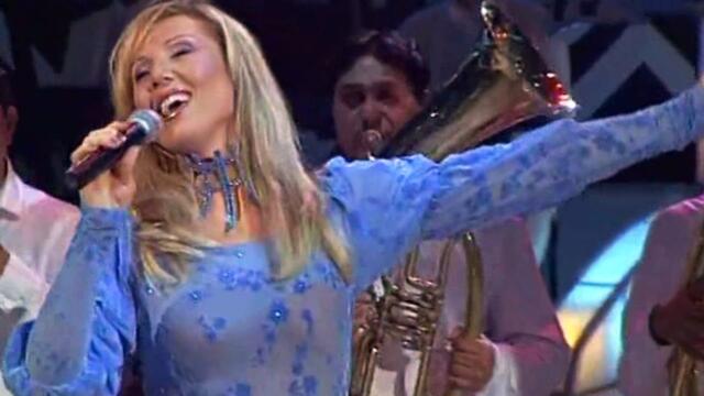 Lepa Brena - Ti me podsećaš na sreću - Grand Show - (TV Pink 2002)