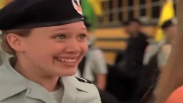 Cadet Kelly (2002)(Филма БГ Аудио в описаниeто)