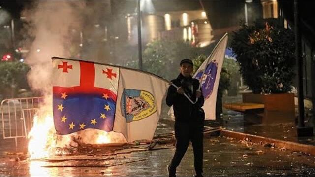 Протесты в Тбилиси. Демонстранты попытались прорваться в резиденцию президента Грузии