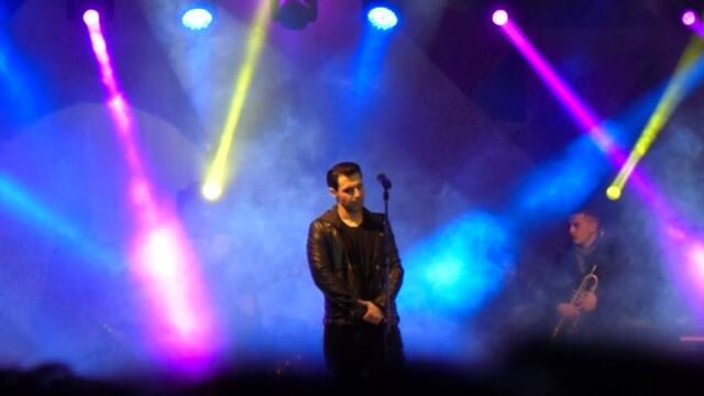 Petros Iakovidis - Egw S'agapisa Edw/Thelo Na Me Nioseis