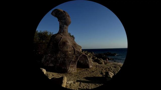 Crystal Castles - Vanished (Lukea Edit)