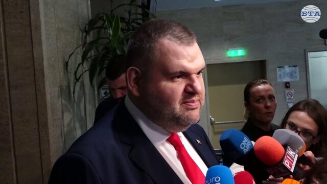 Бойко Борисов спасява ПП-ДБ и техните кметове, „Възраждане“ и АПС, каза Делян Пеевски