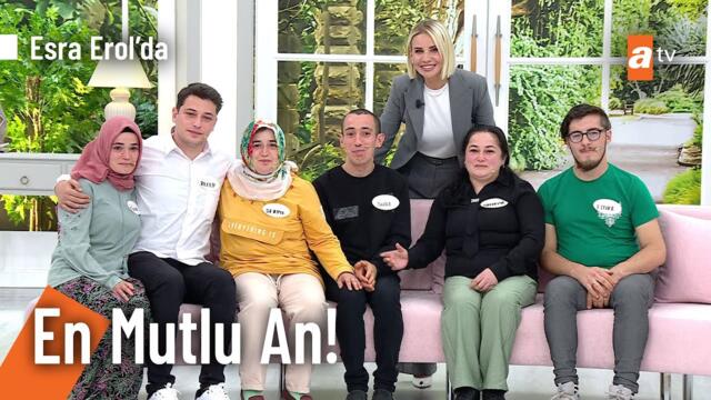 Esra Erol, 22 yıldır aradığı kardeşini buldu! - Esra Erol'da 13 Ekim 2025 @EsraErolatv