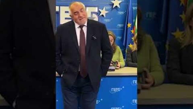 Борисов поиска преформатиране на властта, изпрати депутатите си из страната