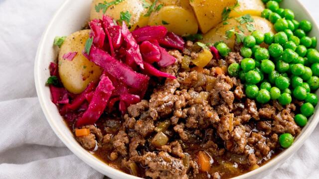 Mince and Potatoes (proper comfort food in 30 minutes!)