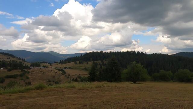 Компас /217/ Родопи - част седма. От село Широка лъка до хижа "Ледницата".