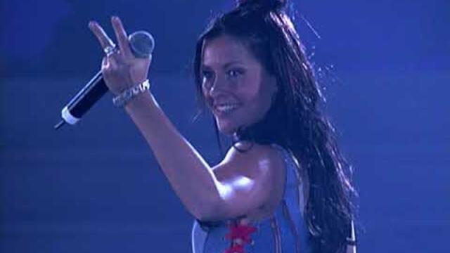 Smile DK Golden Sky & Butterfly Live in Naning 大地飞歌