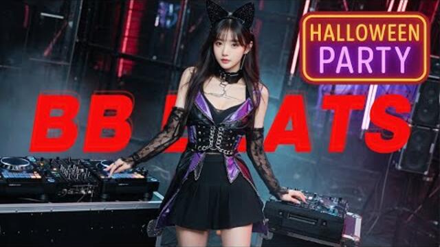 Black Cat in the Club