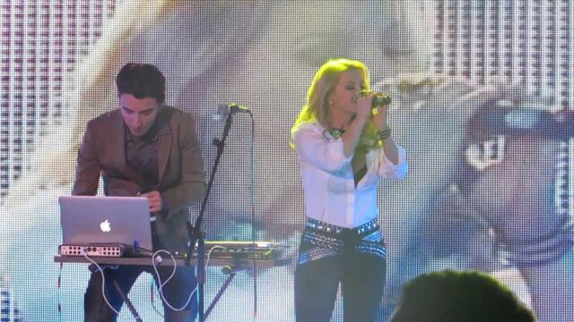 DESS / Desislava LIVE ft. Alex Sandar - It aint over (Ethno-Dubstep version)