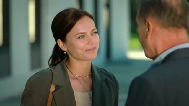 ЭТО НЕ ПРОСТО КЛАССНЫЙ, А ОЧЕНЬ КЛАССНЫЙ СЕРИАЛ! СМОТЕРТЬ ОБЯЗАТЕЛЬНО!