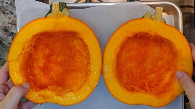 How to Roast A Fresh Pumpkin | Easy Homemade Pumpkin Puree