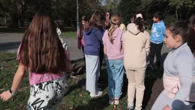 Деца засадиха цвята в рамките на кампанията си „Бъди смел, бъди добър“ на ДАЗД