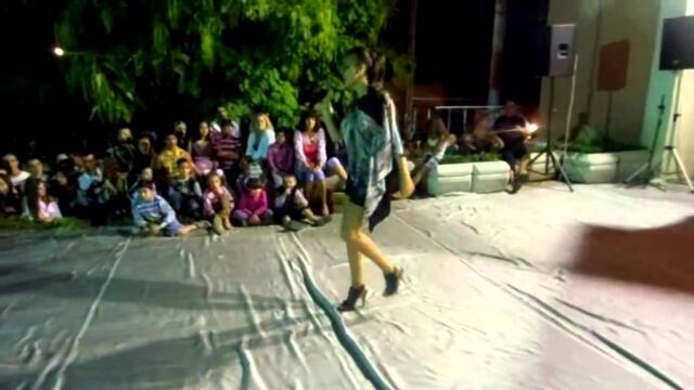 Simona Zagorova - Mamma Knows Best (live)