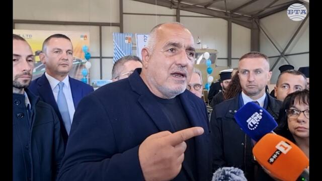 Преформатирането на правителството е работа на премиера, каза лидерът на ГЕРБ Бойко Борисов