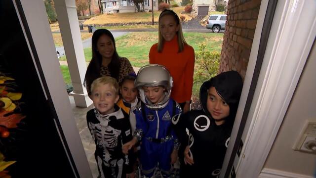 Dos And Don'ts For Halloween Trick-Or-Treating