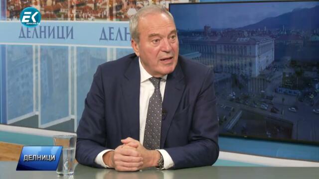 Виктор Папазов: За последните 22 години вторият стълб е нанесъл щети на хората за шест милиарда лева