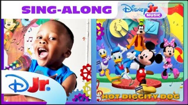 Hot Dog Dance and Sing-along ✨🎶 | Mickey Mouse Clubhouse+ | @disneyjr